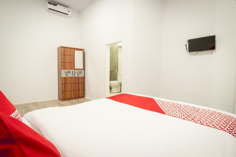 Oyo 835 Metropolitan Home Stay Medan Exterior photo